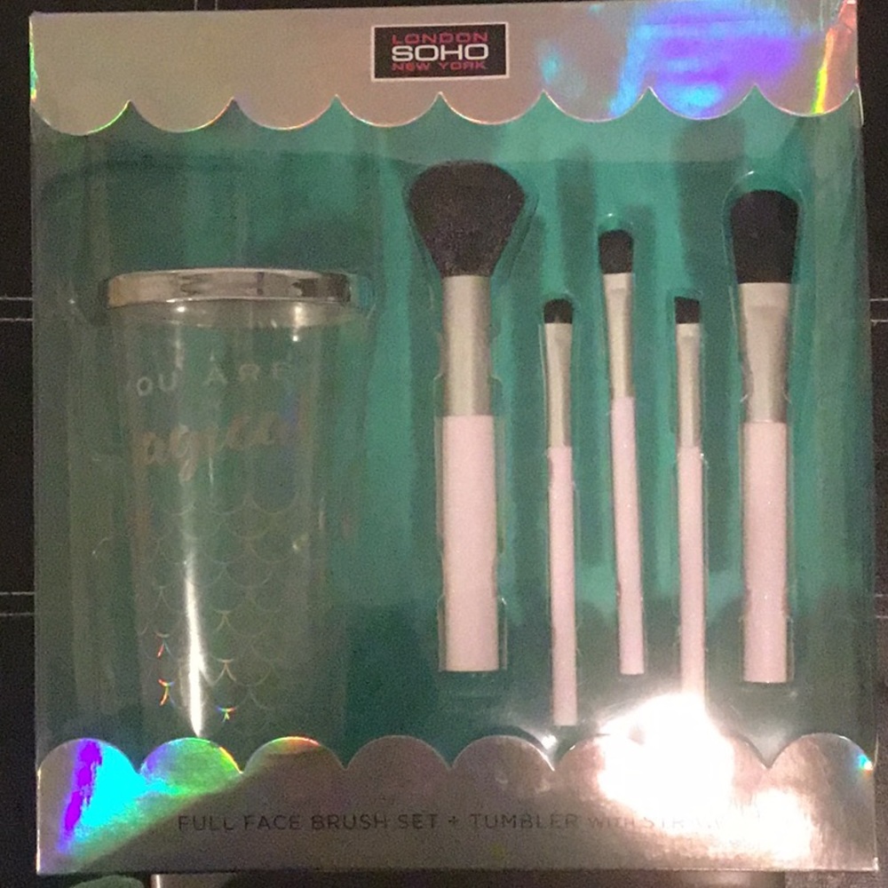 Makeup brush set